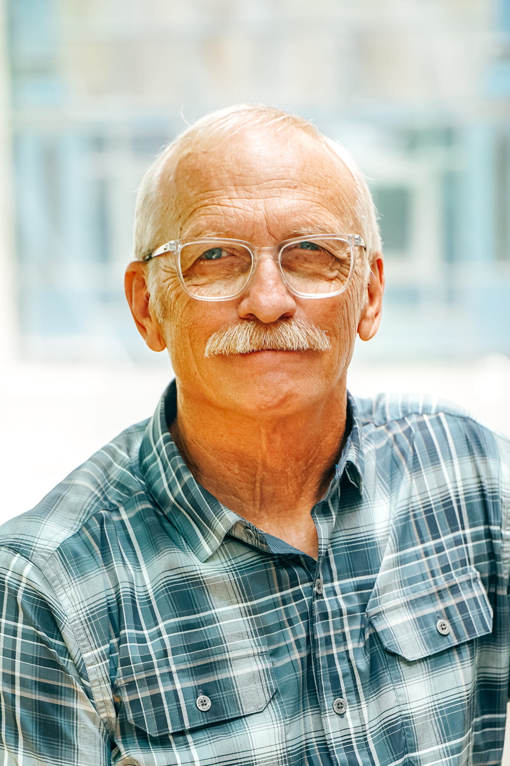 GUY BACHMAN